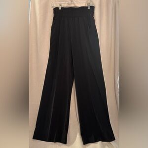 COPY - Women's Stretch Woven High-Rise Wide Leg Pants - All in Motion™ Black S-…